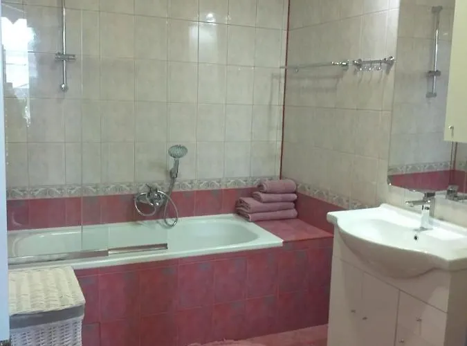 Admirał Kompleks wypoczynkowy *